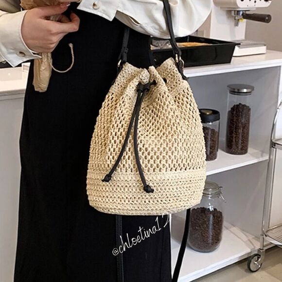 Women's Woven Straw Bucket Drawstring Tote Handbag, Light Brown or Beige - Picture 9 of 12
